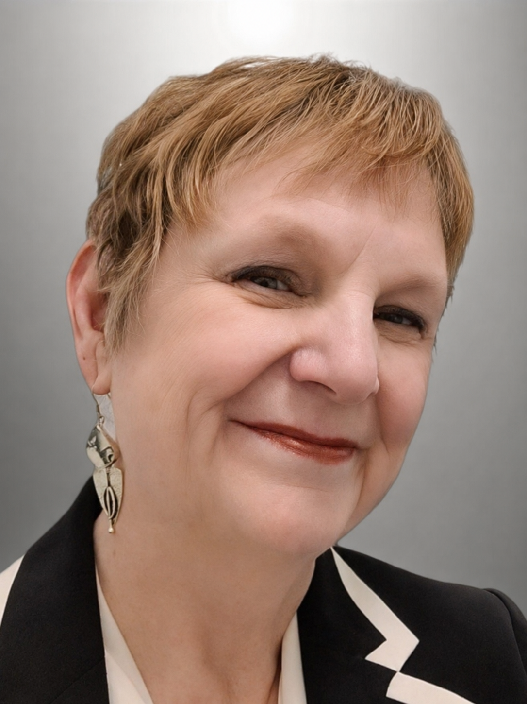 Medium Tracey Lockwood